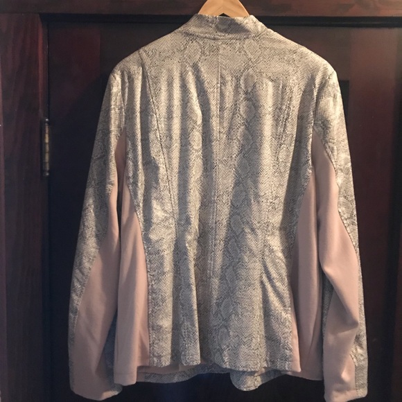 Dennis Basso Jacket - Picture 2 of 5